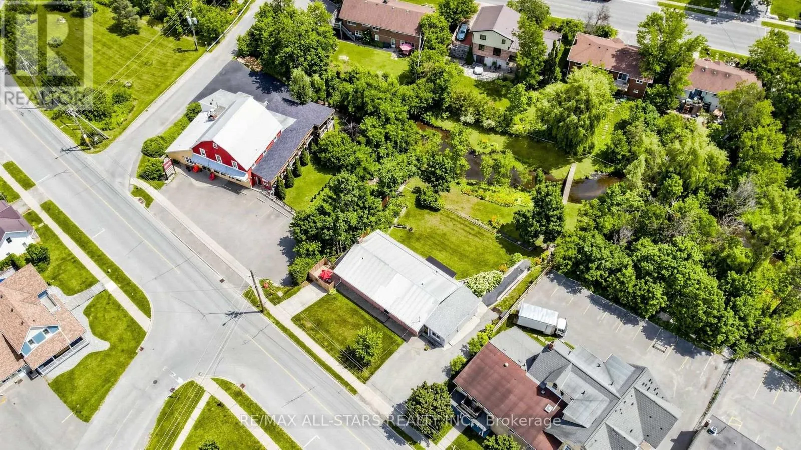 43 TORONTO STREET N