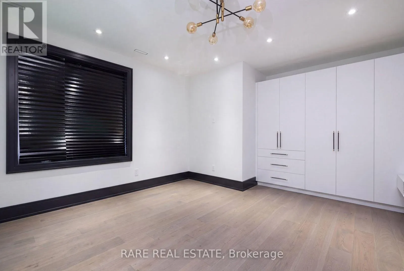 23 VALLEYVIEW COURT