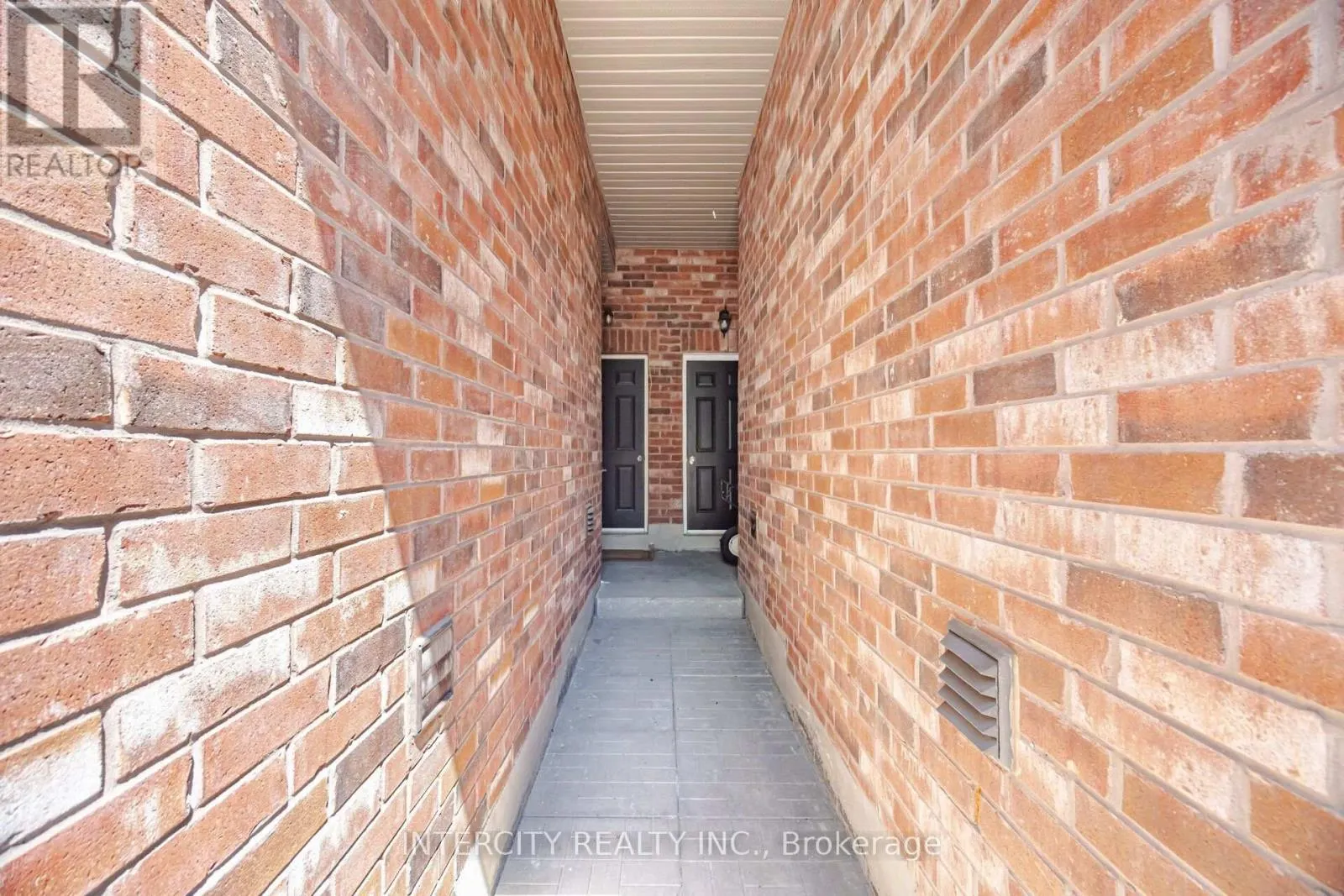4 PETERSEN PLACE