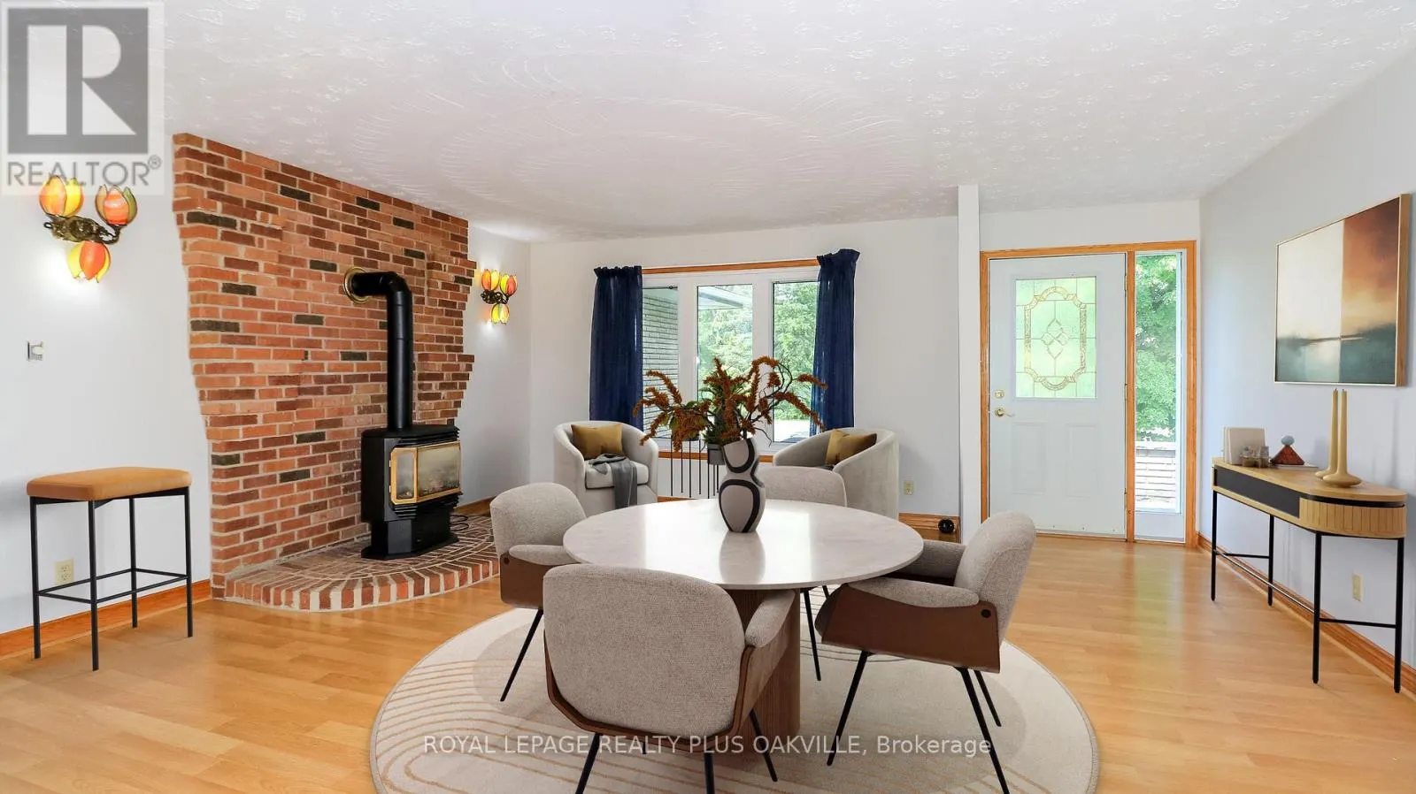 52 DENNEY DRIVE