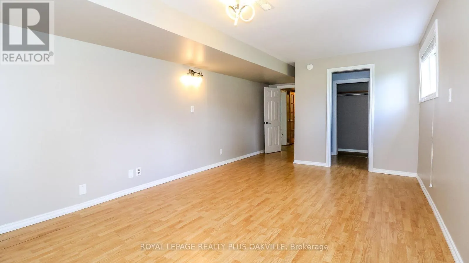 52 DENNEY DRIVE