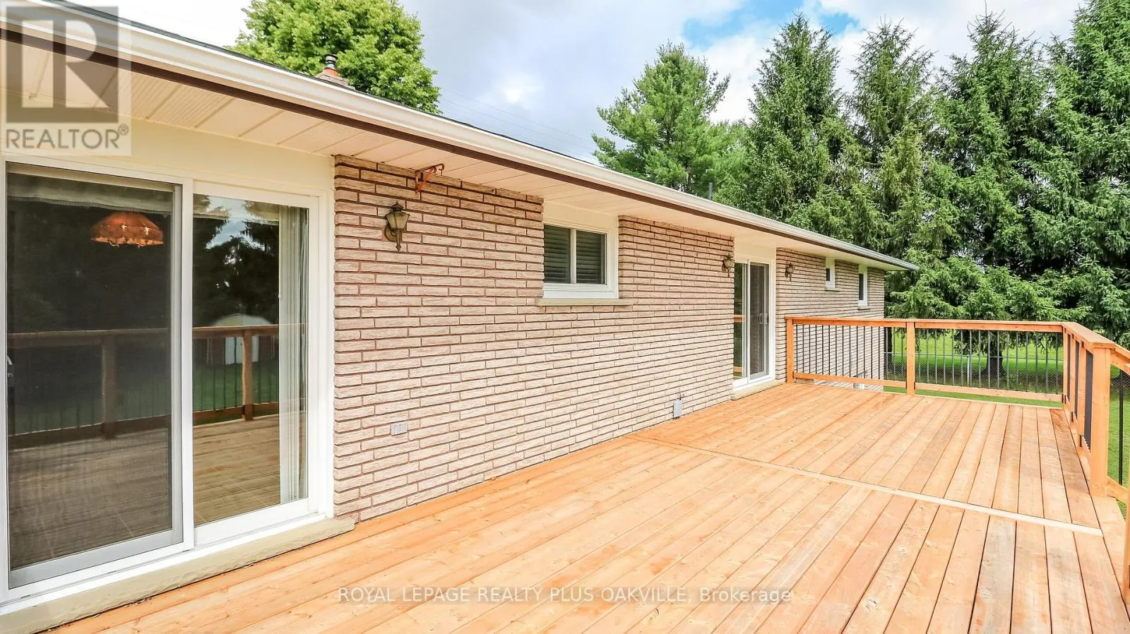 52 DENNEY DRIVE