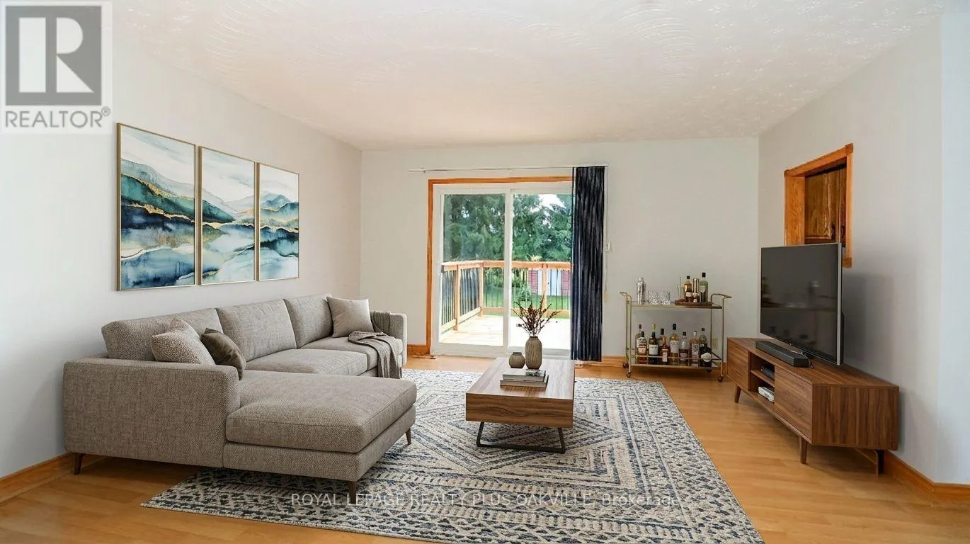 52 DENNEY DRIVE