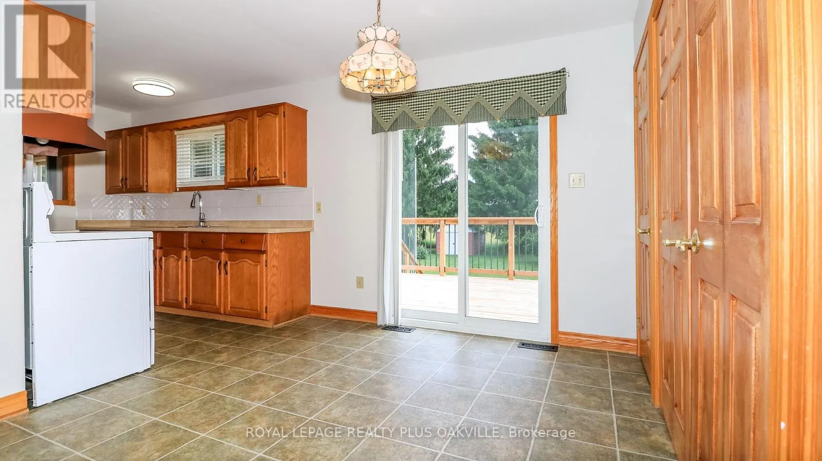 52 DENNEY DRIVE