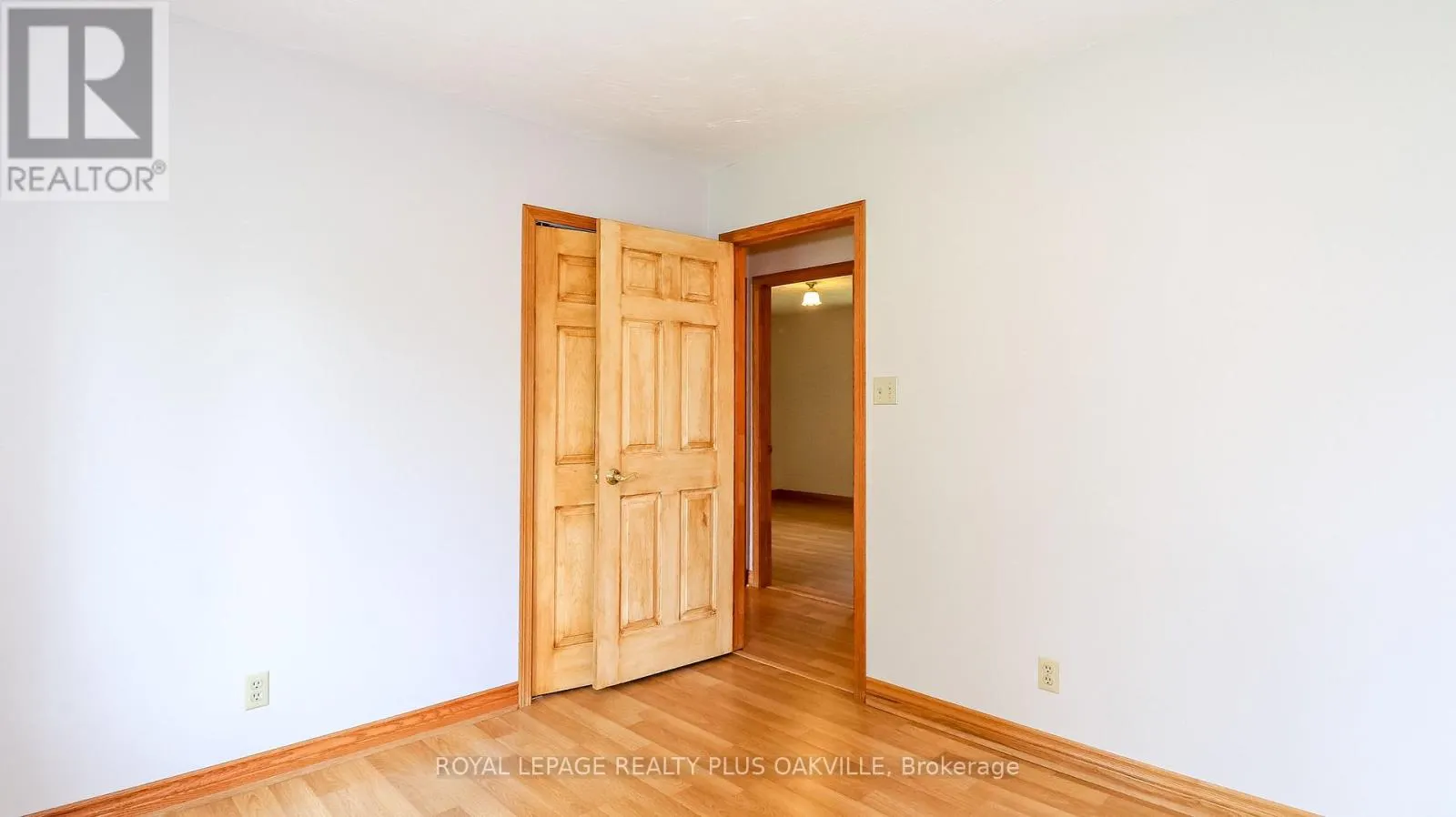 52 DENNEY DRIVE