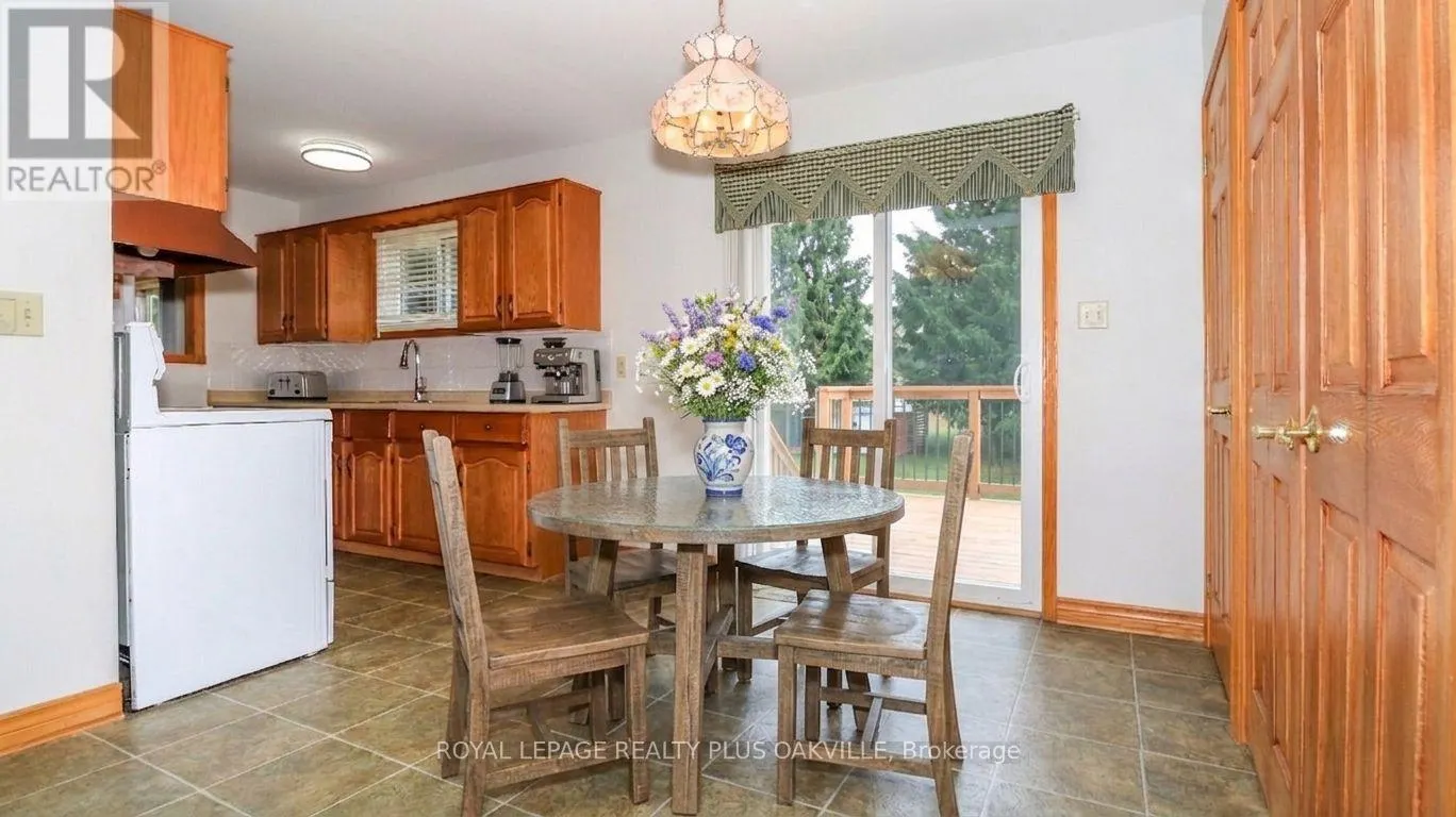 52 DENNEY DRIVE
