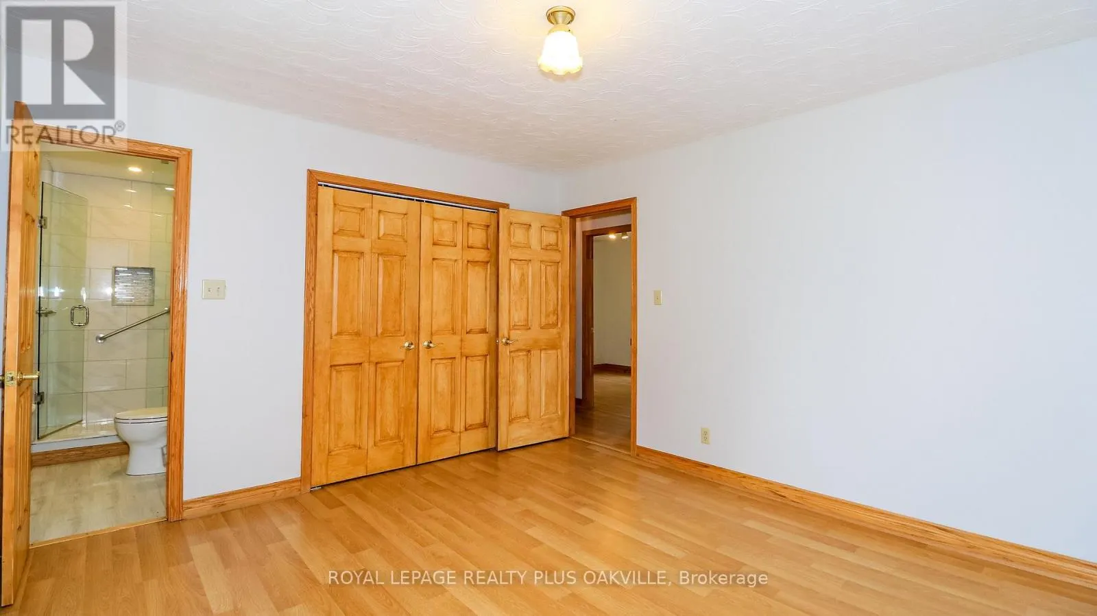 52 DENNEY DRIVE