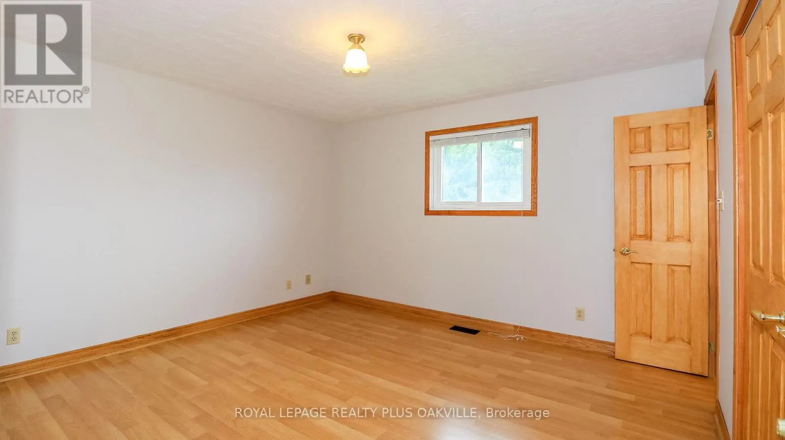 52 DENNEY DRIVE
