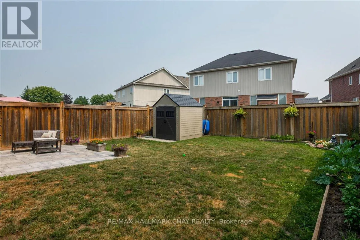 27 BLANCHARD CRESCENT