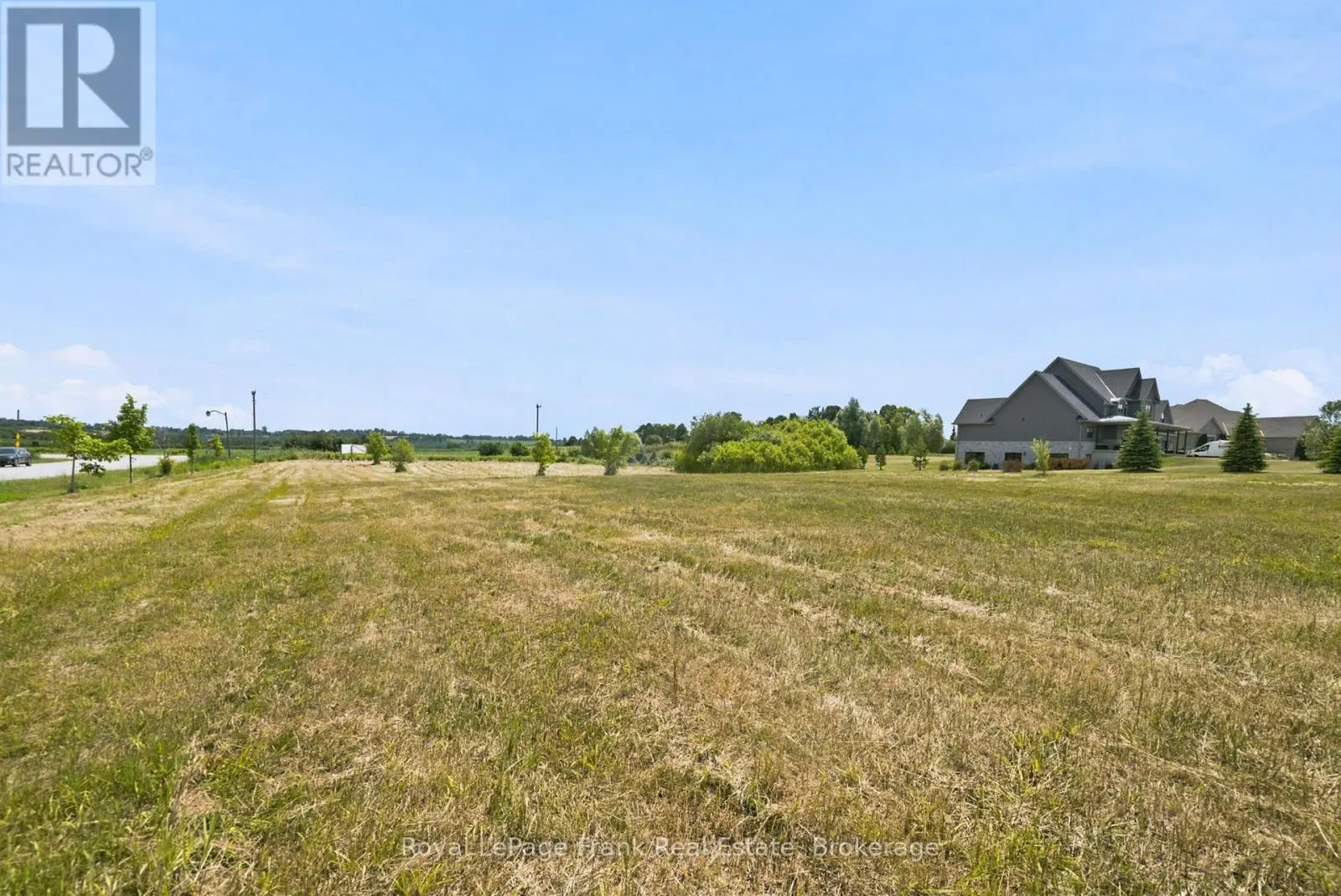 1 BAGSHAW CRESCENT