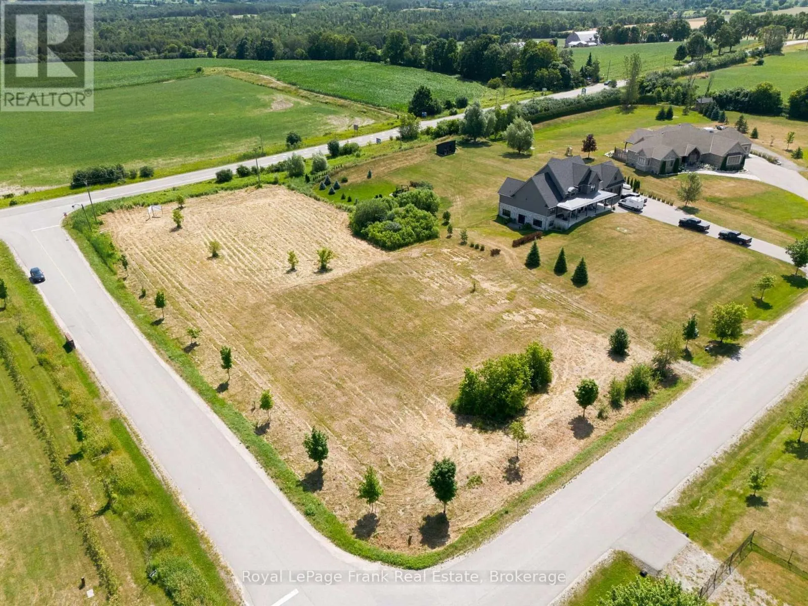 1 BAGSHAW CRESCENT
