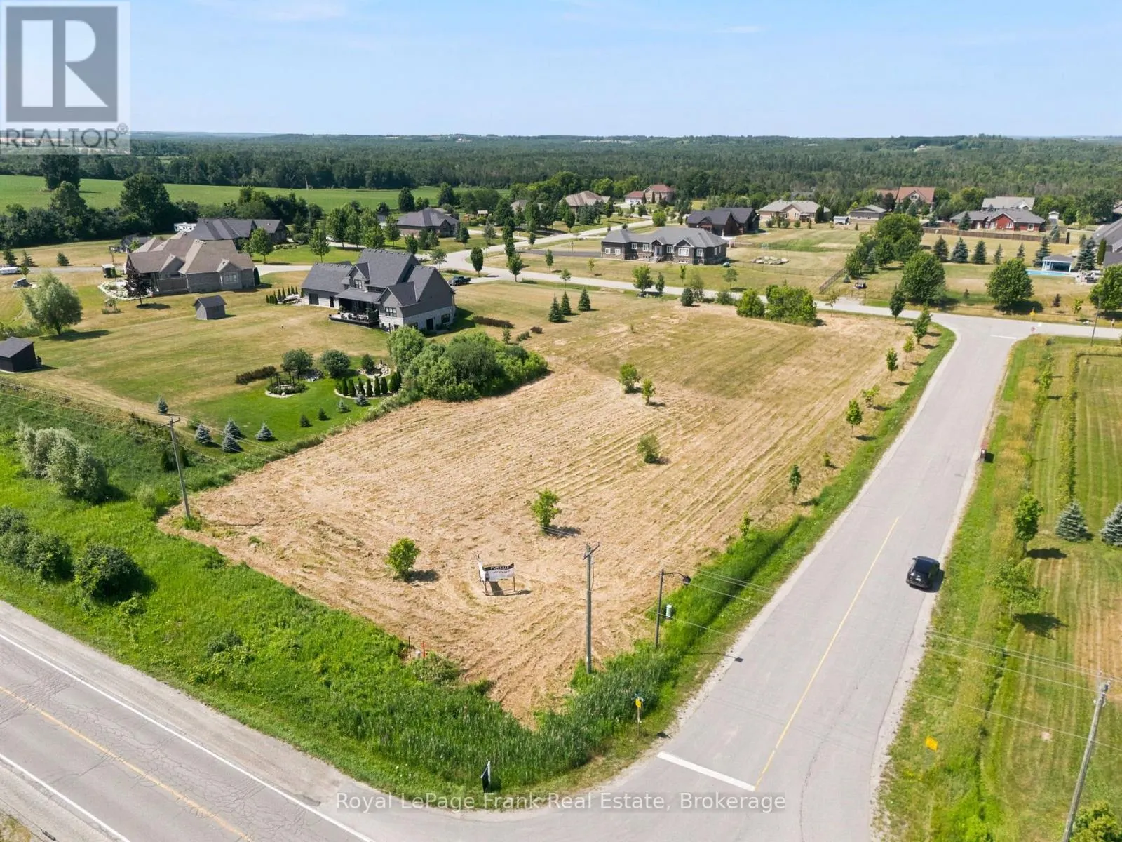 1 BAGSHAW CRESCENT