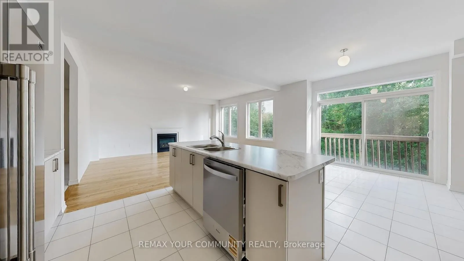24 BAYCROFT BOULEVARD