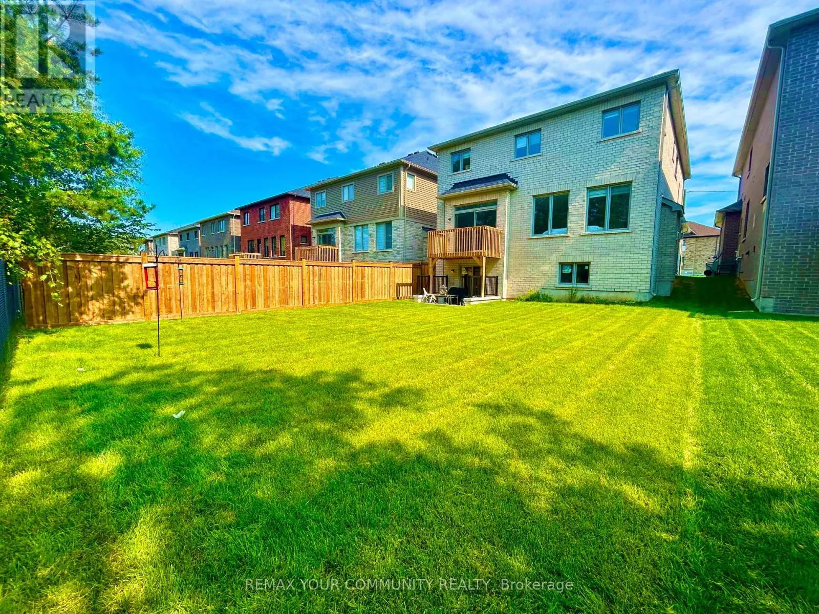 24 BAYCROFT BOULEVARD