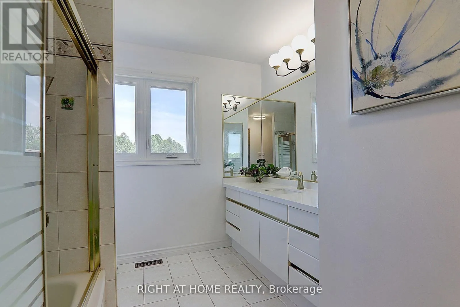1008 MOUNT ALBERT ROAD