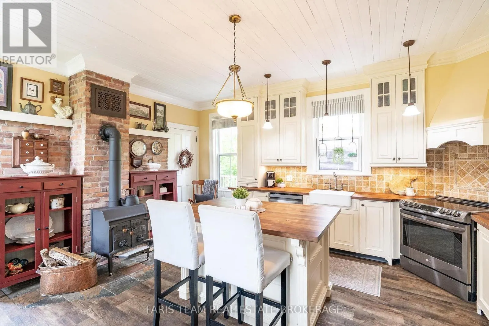 5716 COUNTY ROAD 56
