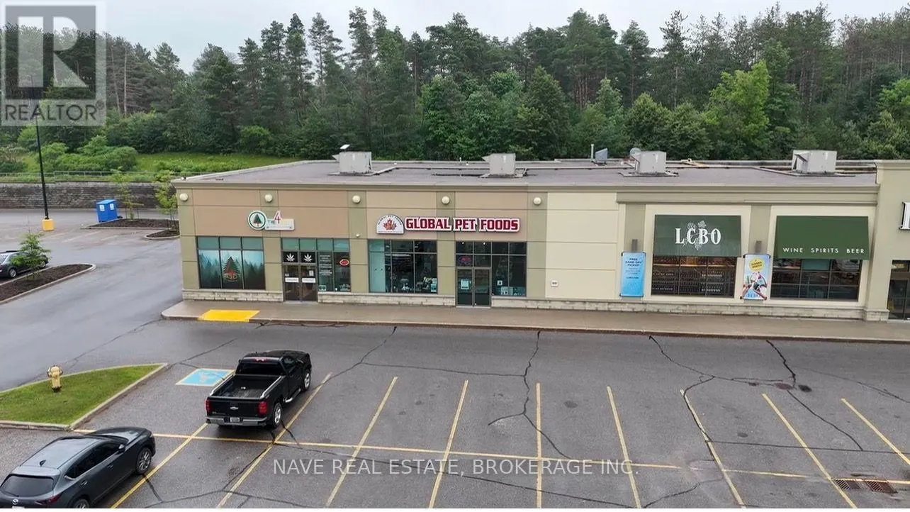 UNIT 3 - 2B WELWOOD DRIVE