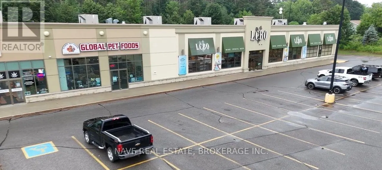 UNIT 3 - 2B WELWOOD DRIVE