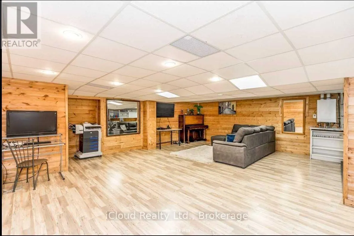 9 ANCHOR COURT