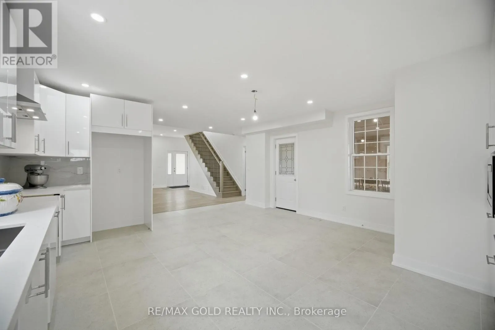 3163 COUNTY RD 50 ROAD