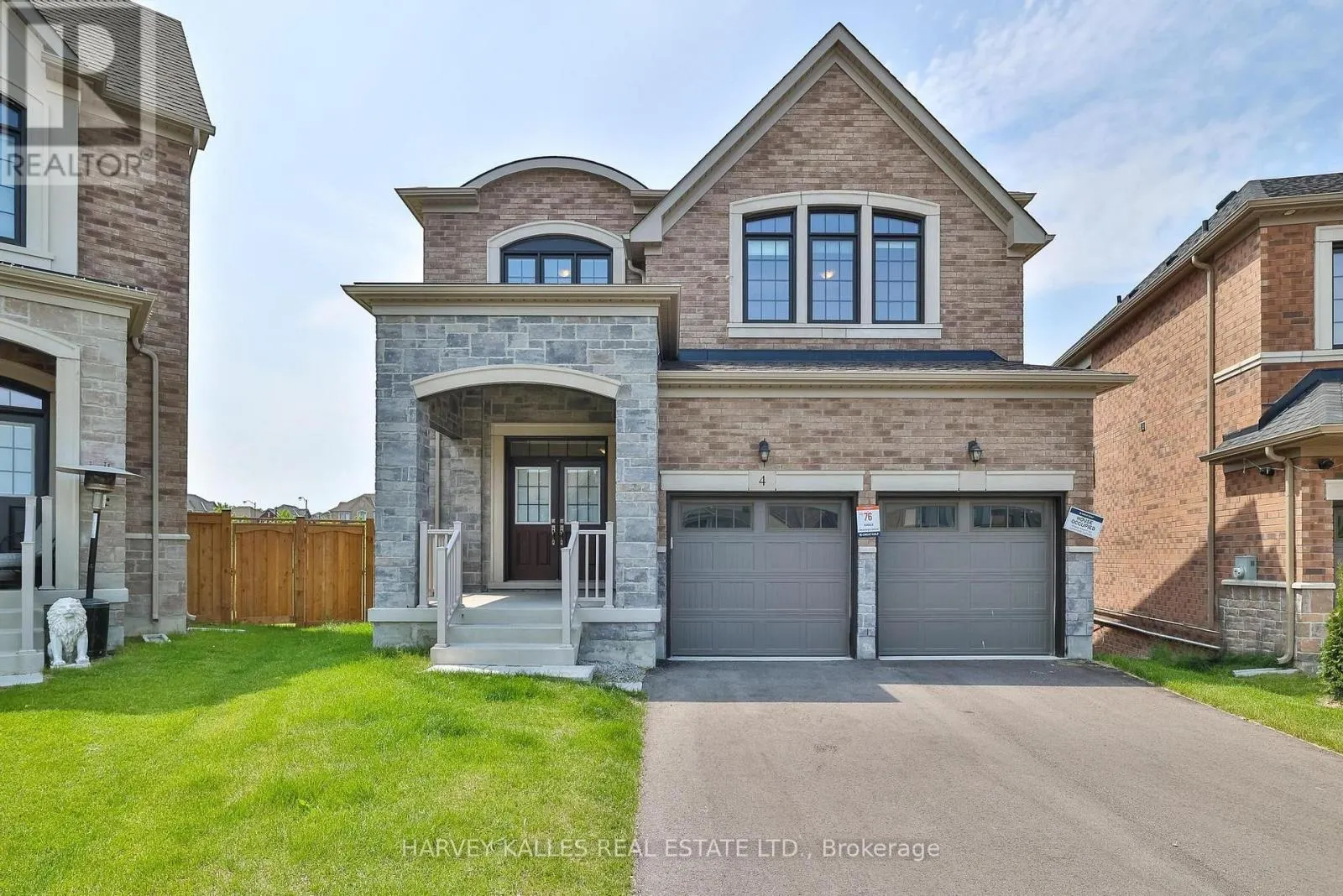 4 MEADOW VISTA CRESCENT