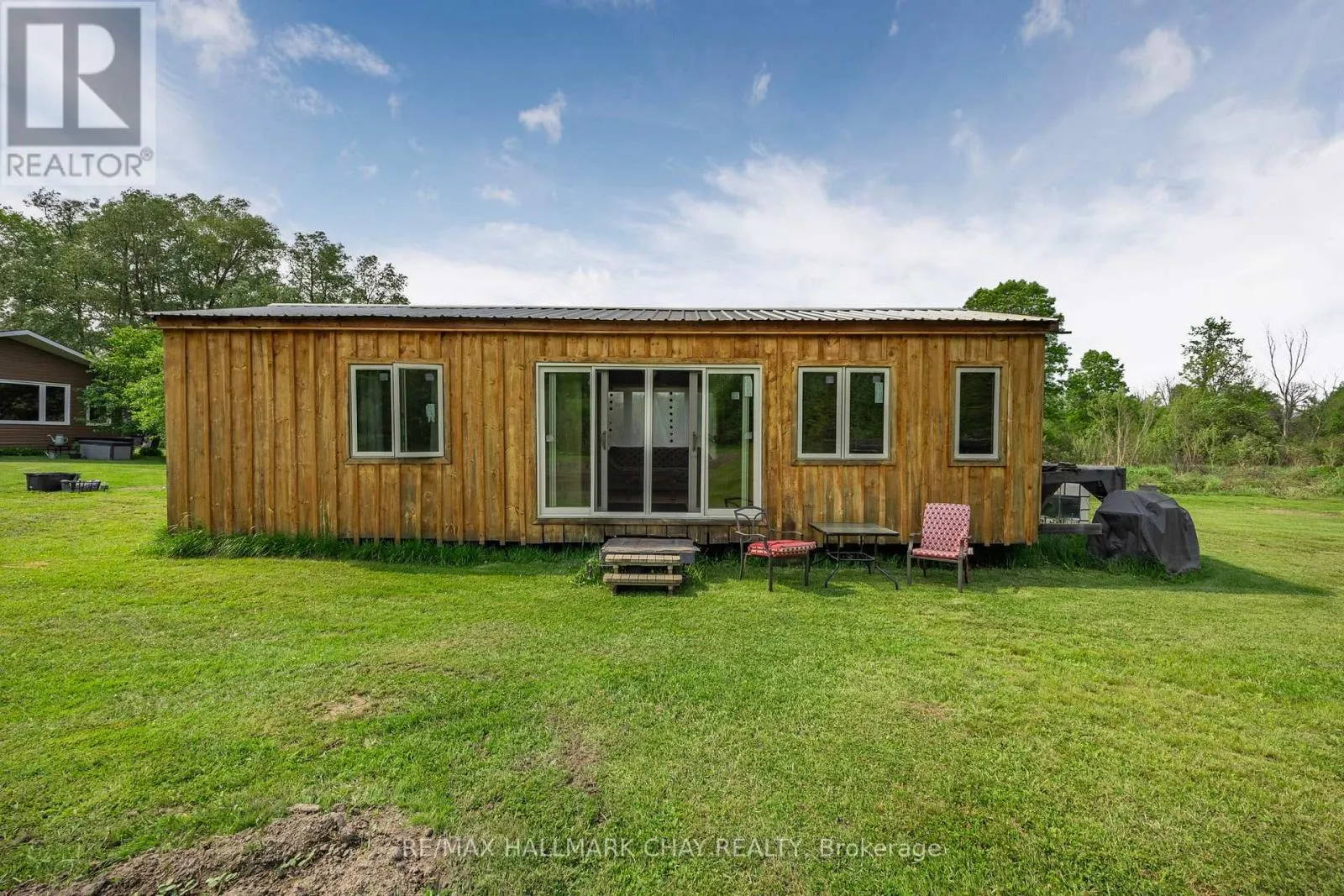9205 MCKINNON ROAD