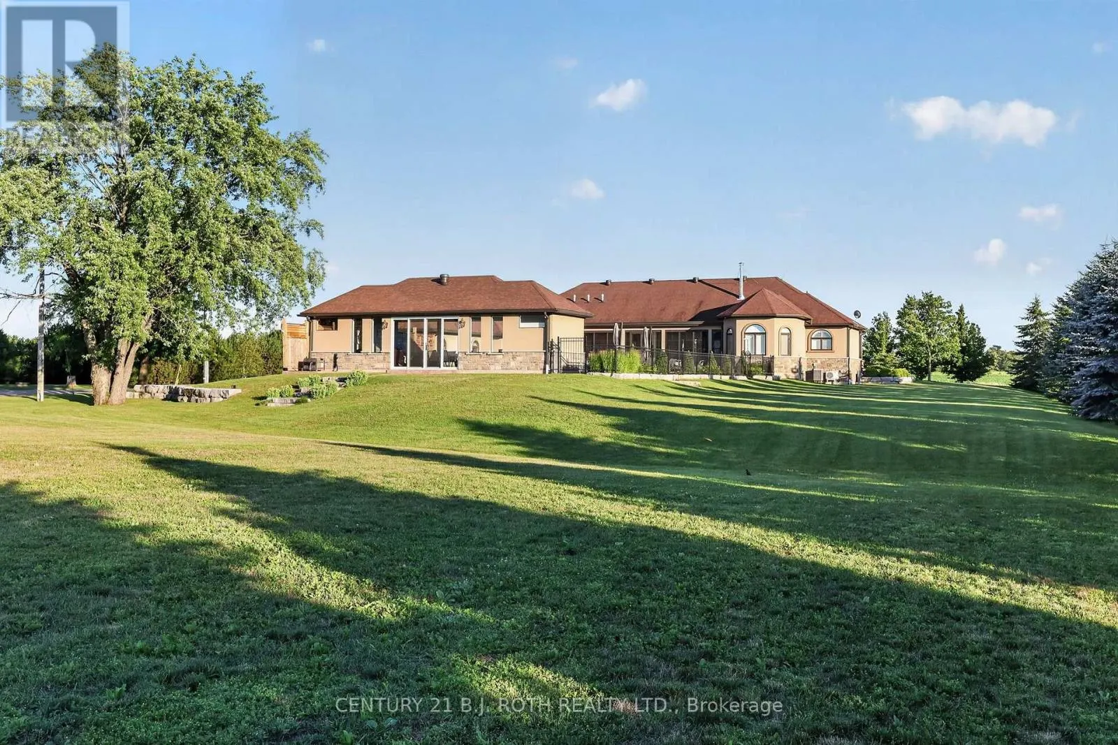 4688 5TH SIDE ROAD