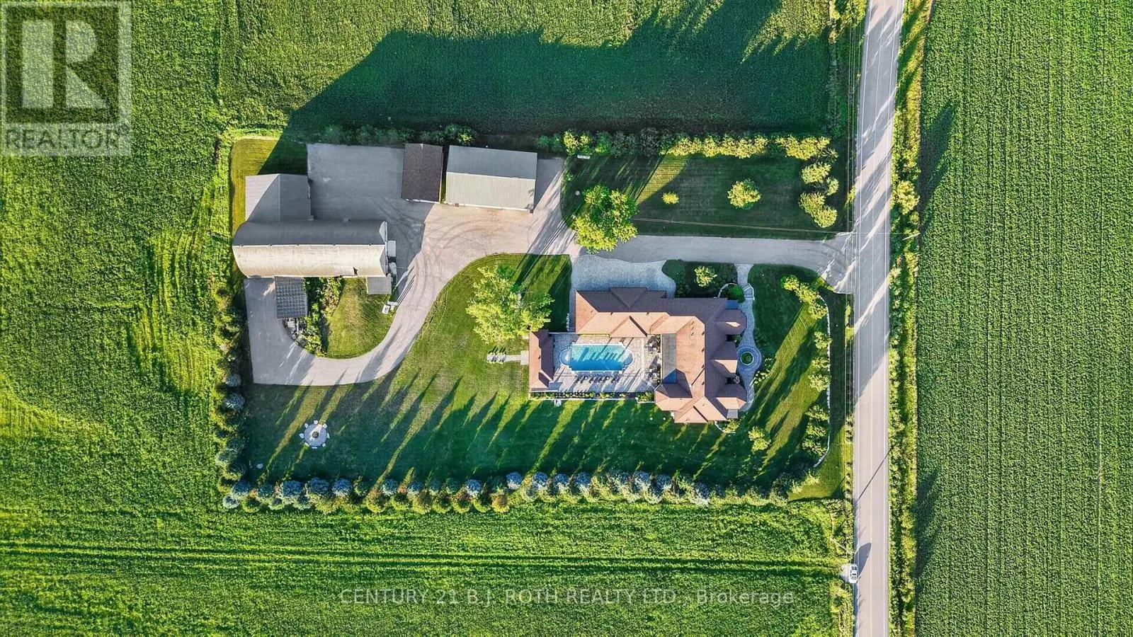 4688 5TH SIDE ROAD