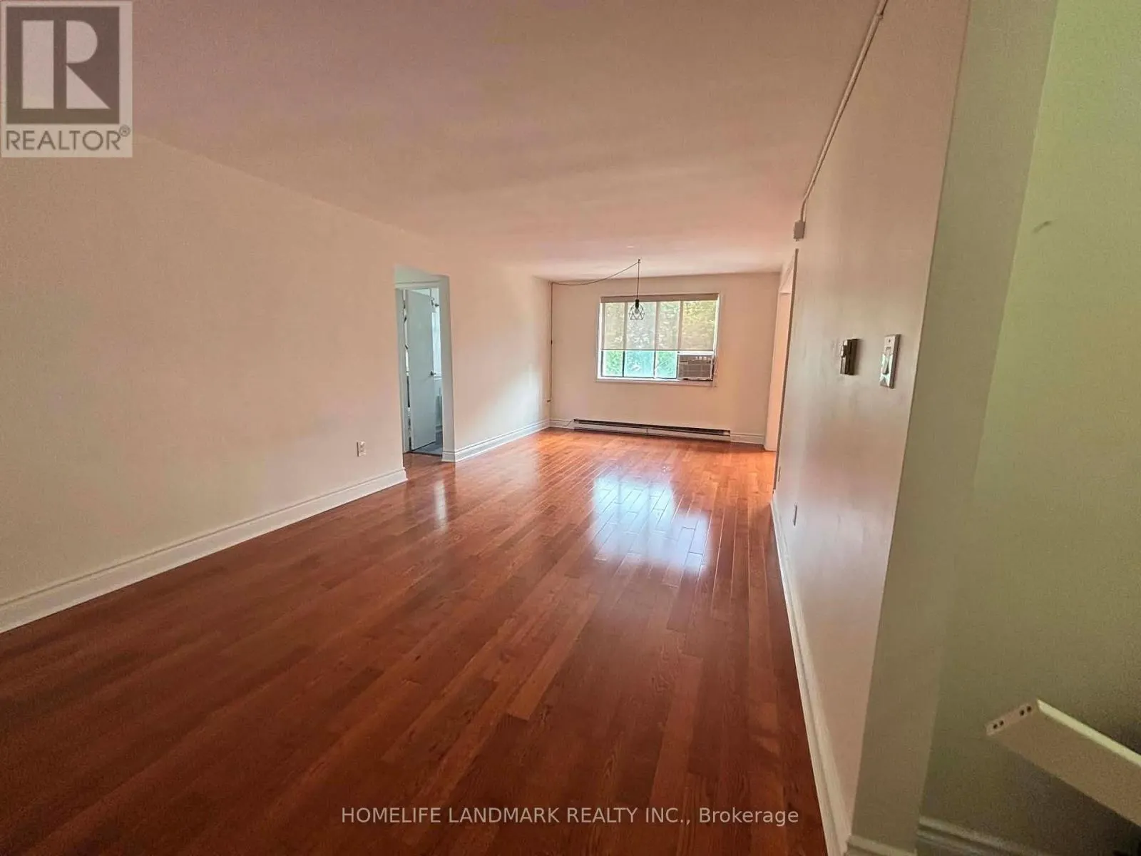 12 - 136 SCANLON AVENUE