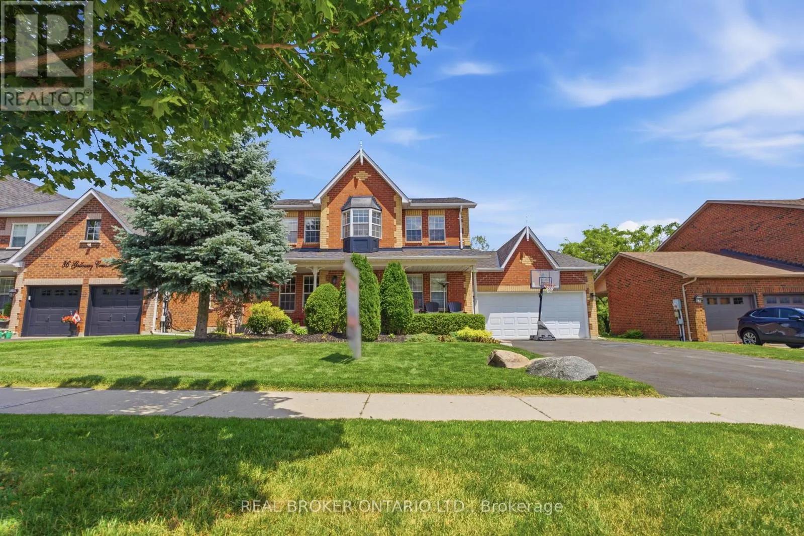 38 GALLOWAY CRESCENT
