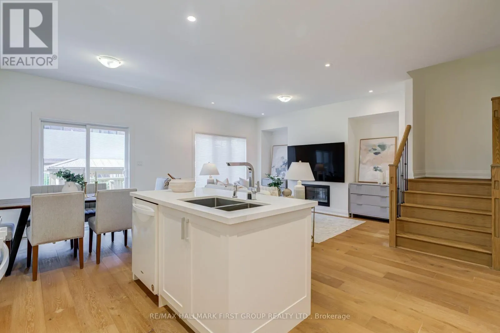 5 HARRY THORNTON LANE