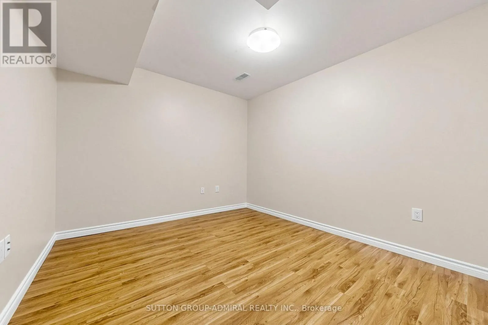 BSMT - 203 JOHN STREET