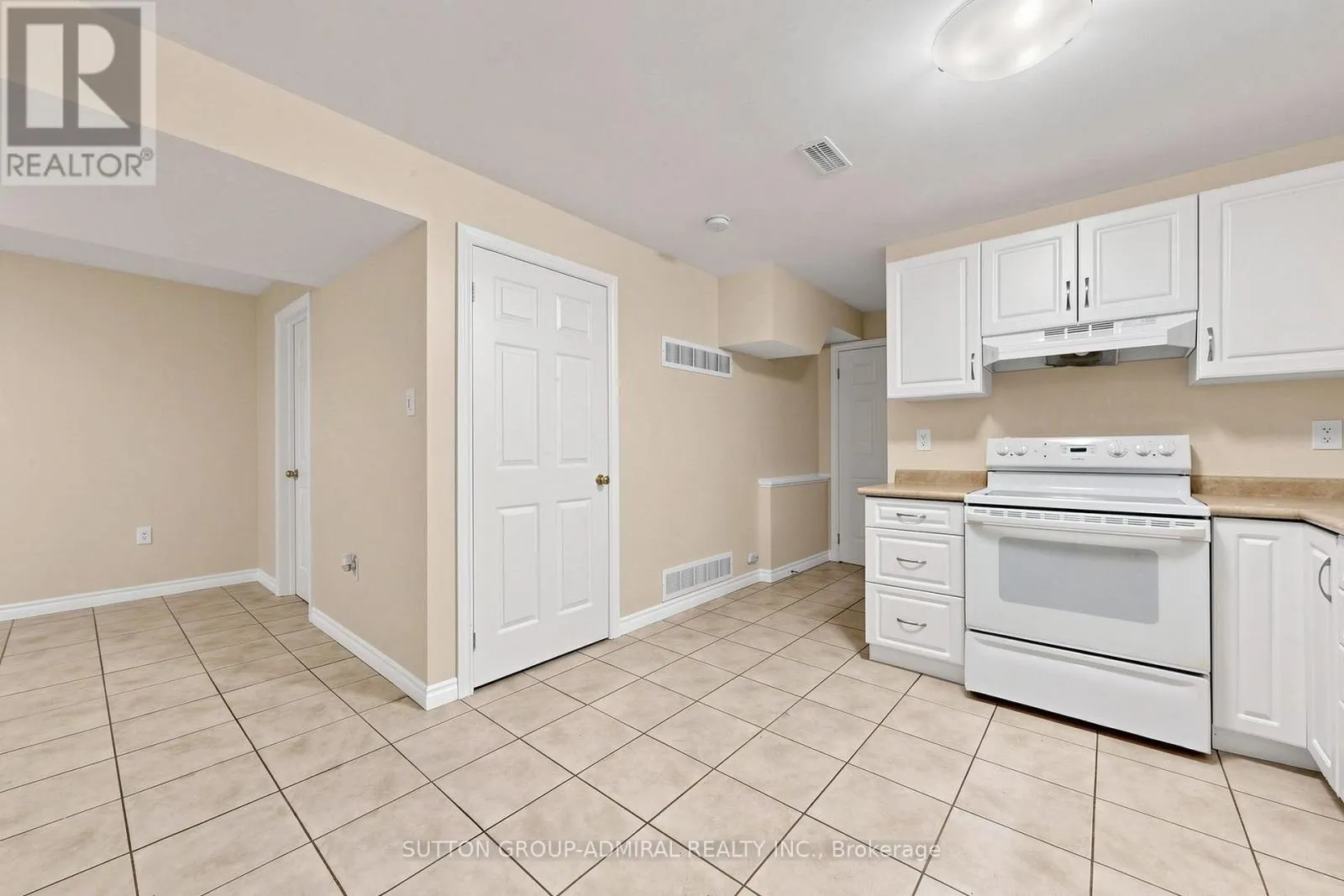 BSMT - 203 JOHN STREET