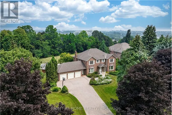 9 GLENRIDGE DRIVE