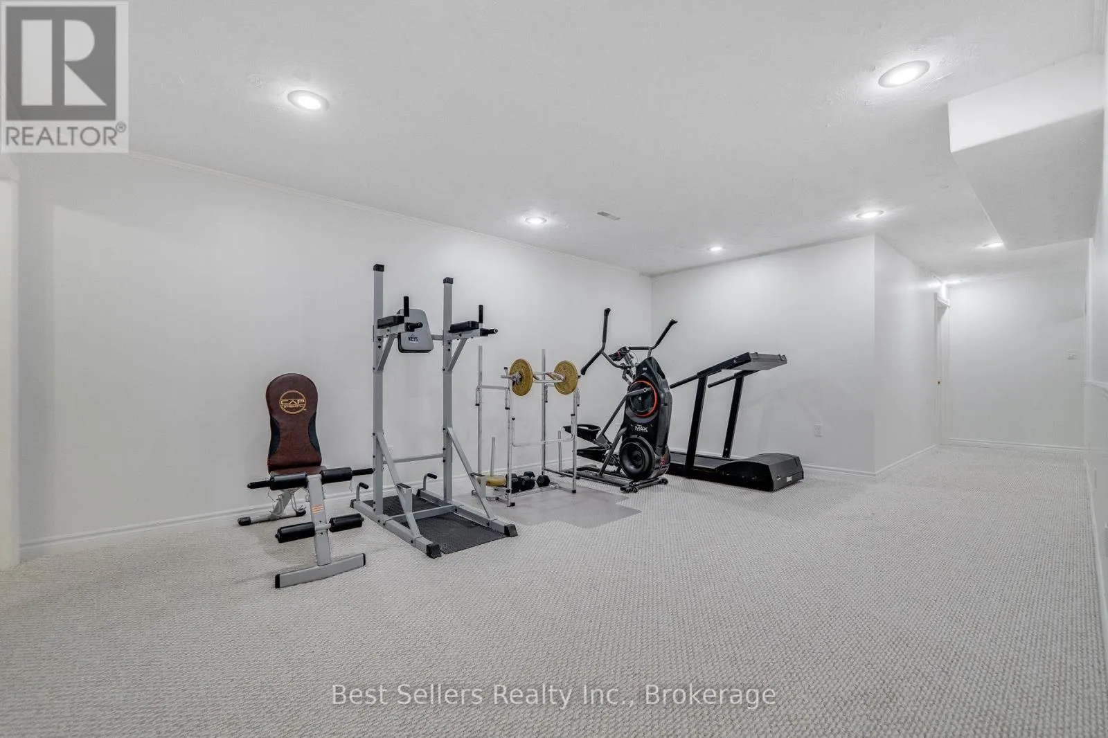 14 PIONEER RIDGE COURT