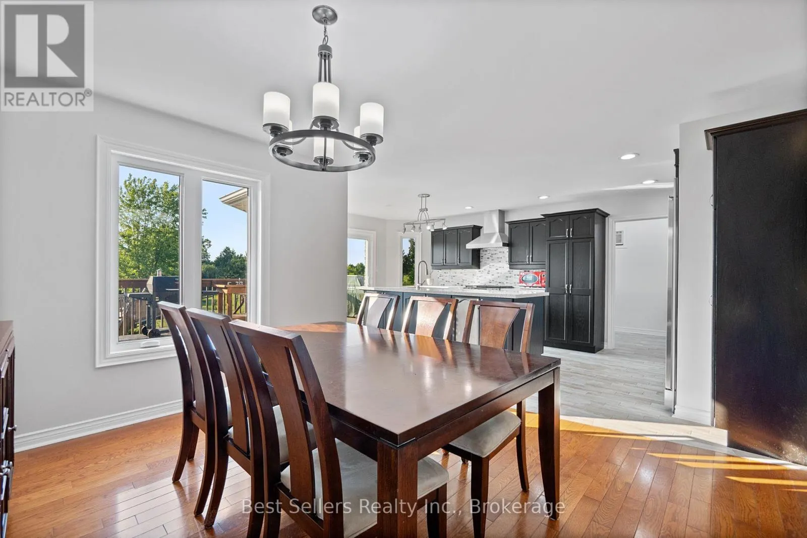 14 PIONEER RIDGE COURT