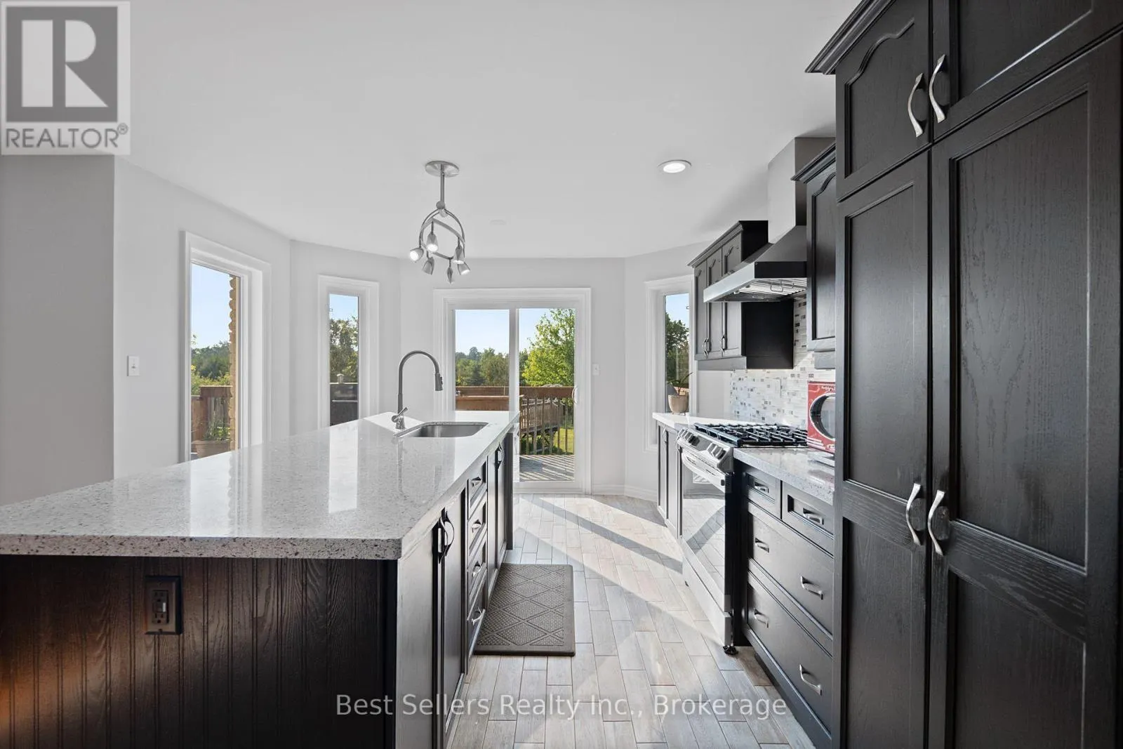 14 PIONEER RIDGE COURT
