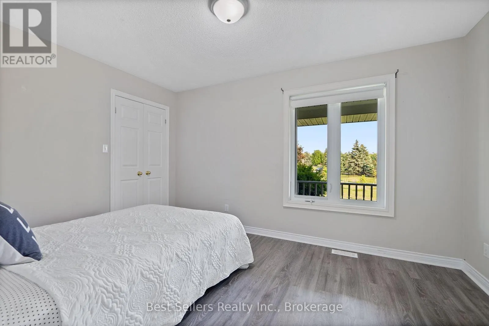 14 PIONEER RIDGE COURT