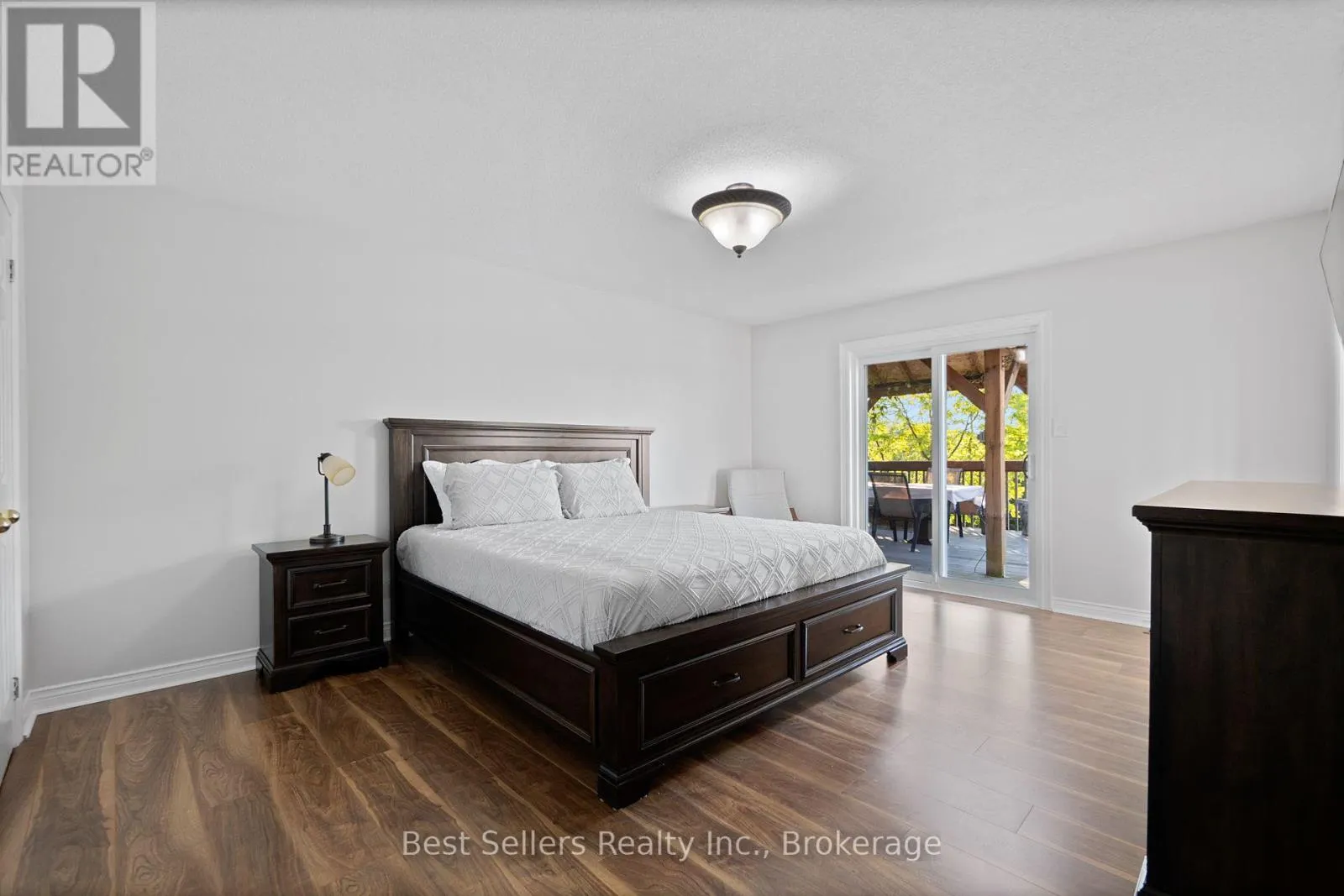 14 PIONEER RIDGE COURT