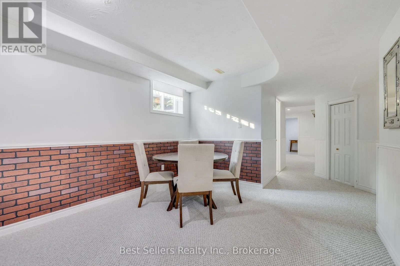 14 PIONEER RIDGE COURT