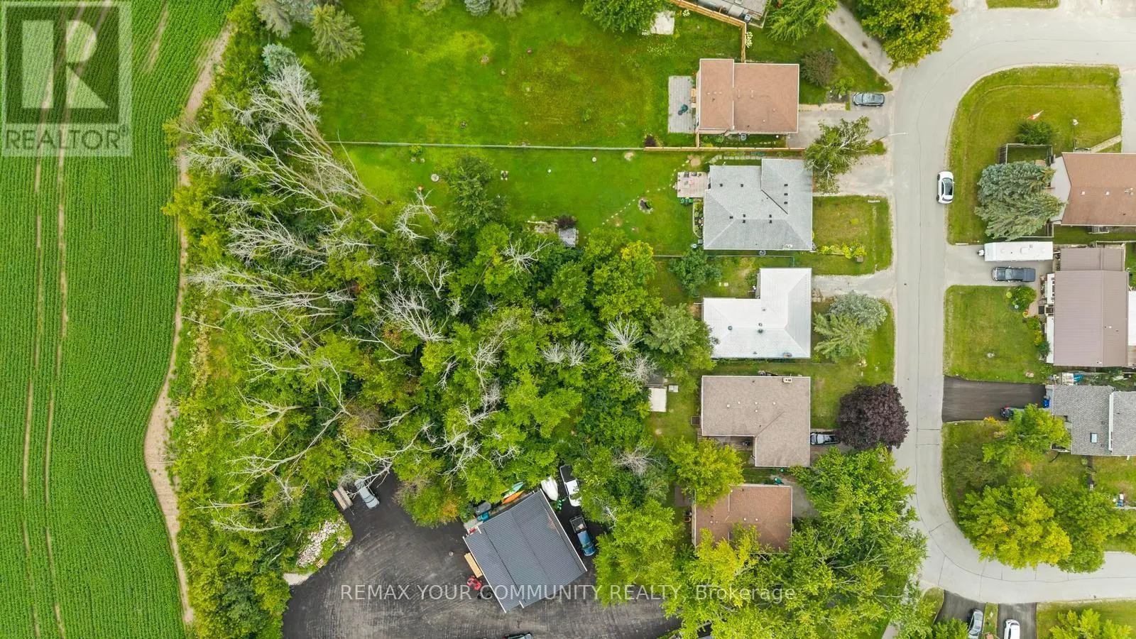 566 HIGHLAND CRESCENT
