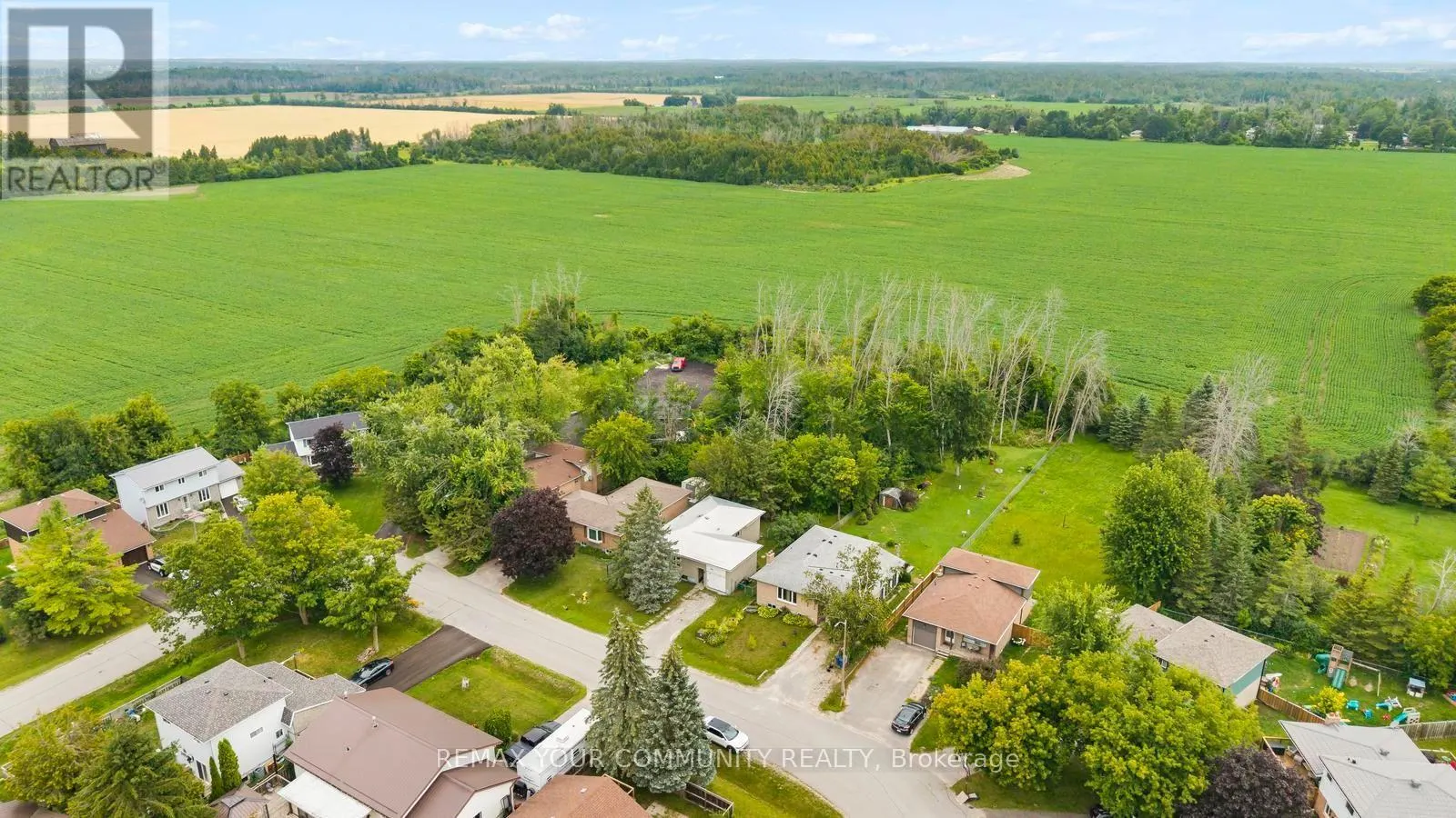 566 HIGHLAND CRESCENT