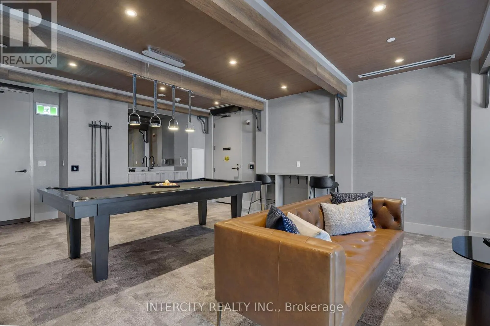 110 - 2075 KING ROAD