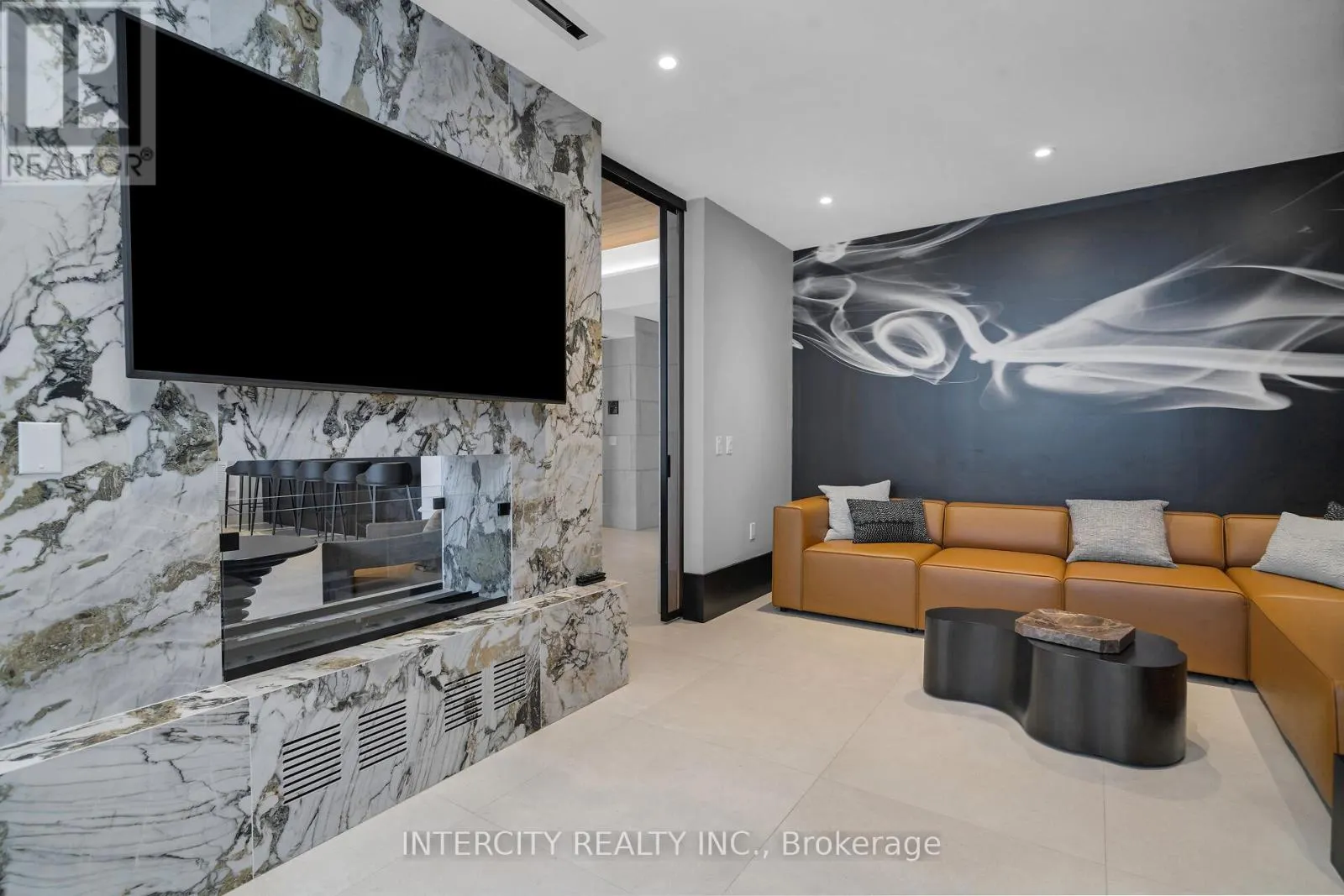 110 - 2075 KING ROAD