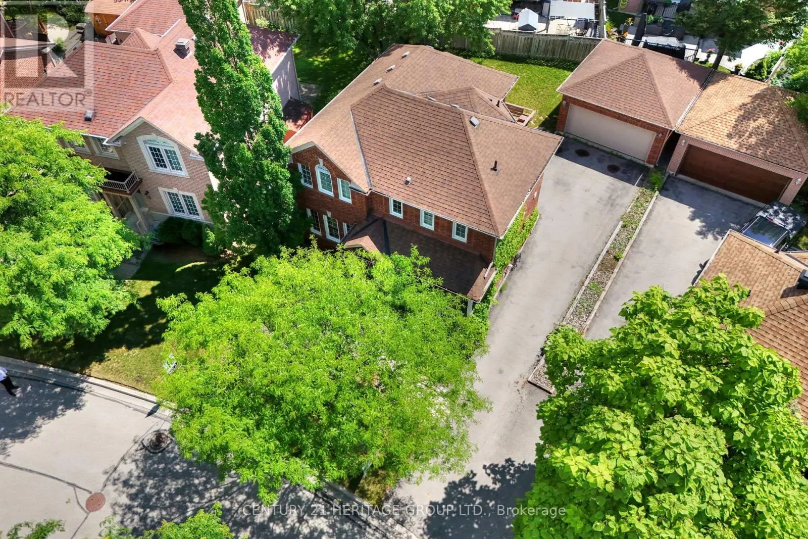3 PRIMROSE PATH CRESCENT