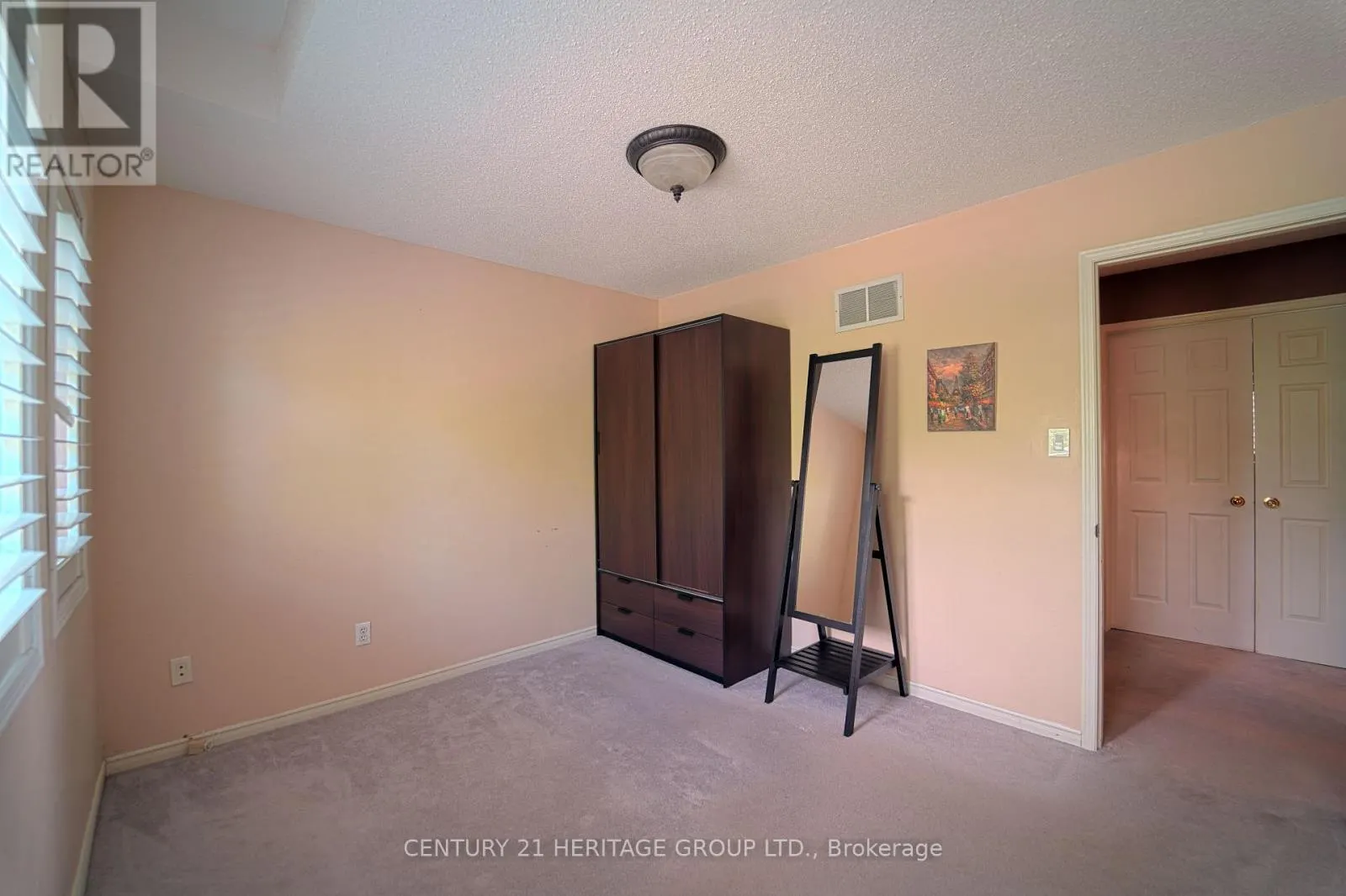 3 PRIMROSE PATH CRESCENT