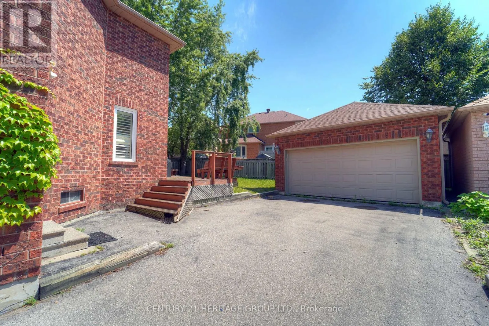 3 PRIMROSE PATH CRESCENT