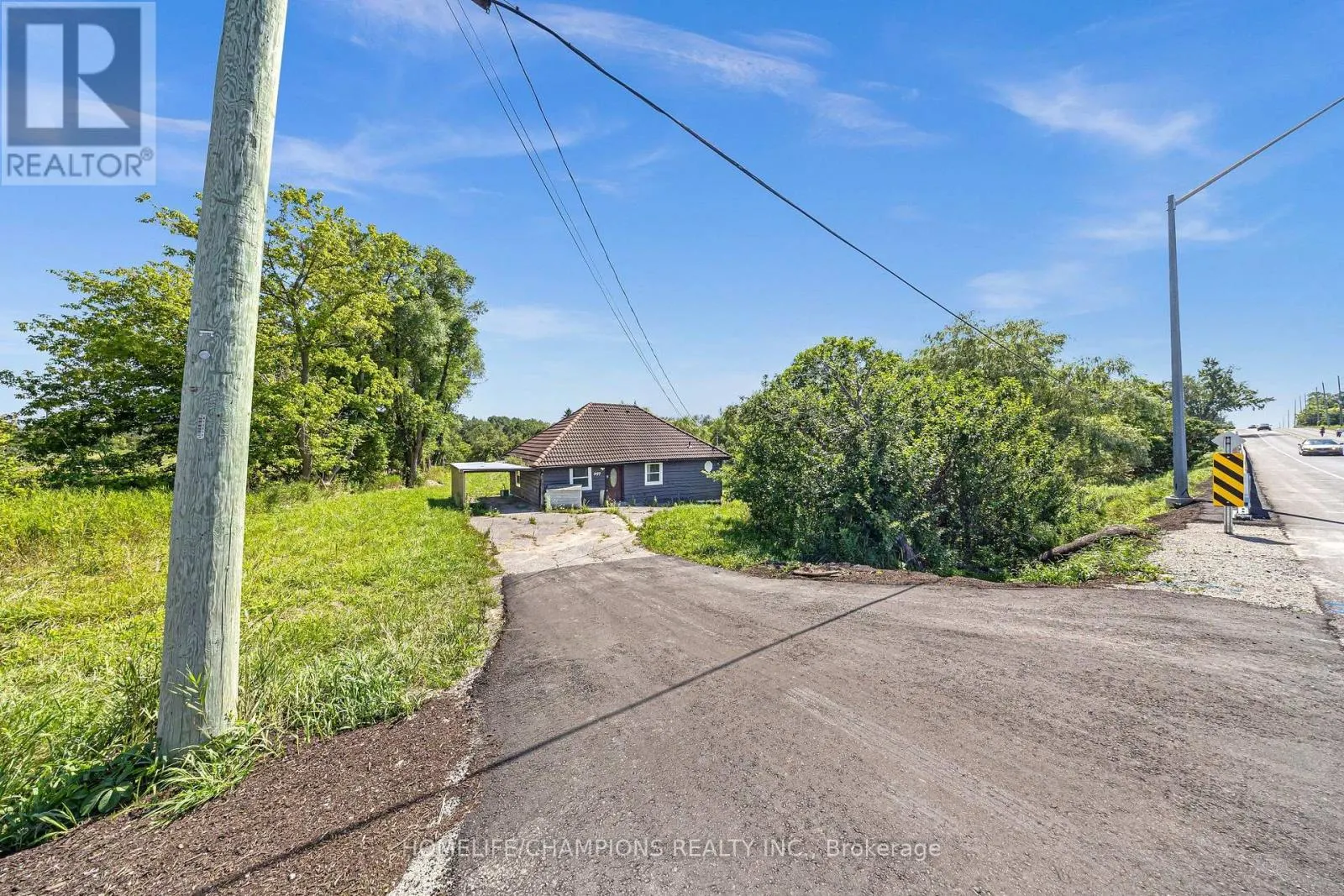 997 MOUNT ALBERT ROAD