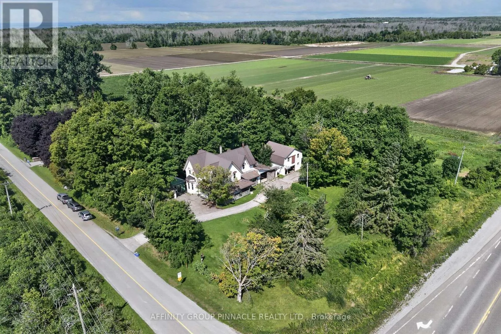 1395 THORAH CONCESSION 9 ROAD