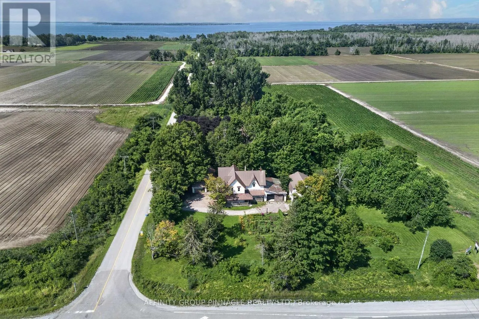 1395 THORAH CONCESSION 9 ROAD